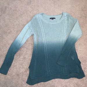 Blue ombré American eagle sweater